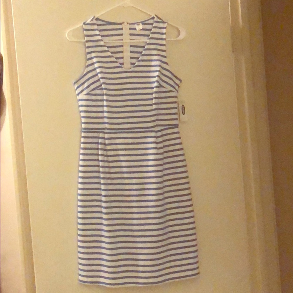 Old Navy light blue & white dress. NWT. Size S